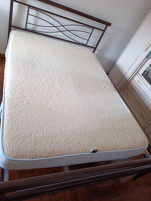 Colchão cama casal usado