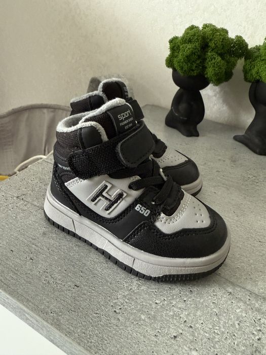 Дитячі хайтопи, ботінки, високі кросівки