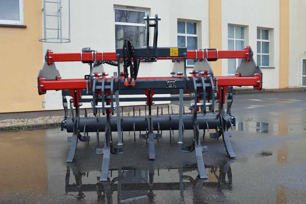 Pług dłutowy Raptor 5 | Głębosz | Zab. kołkowe | DA Landtechnik |