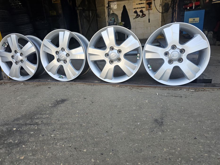 Felgi Aluminiowe Kia Ceed R17 5x114.3 ET51 -6.5J