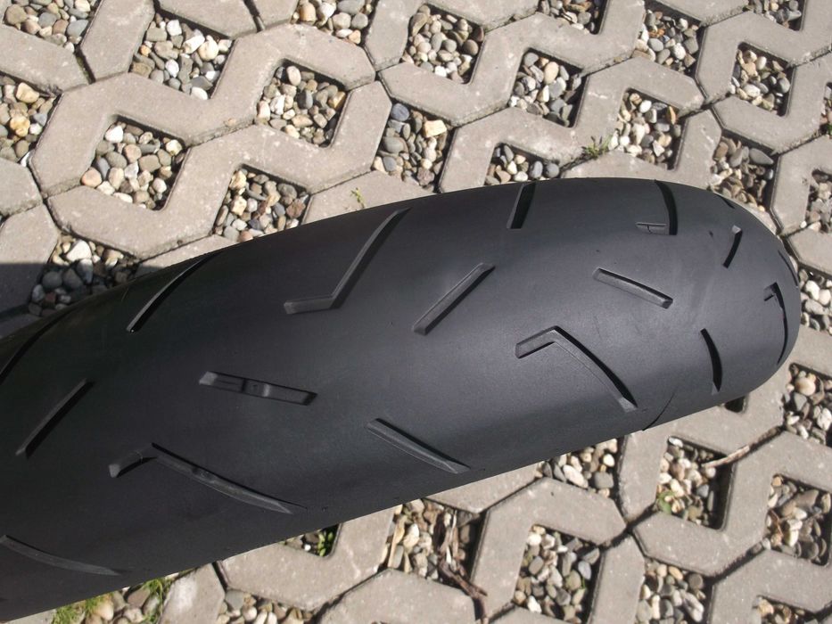 opona 120/70ZR17 Continental Conti Sport Attack 4 dot0323 2,7mm r17