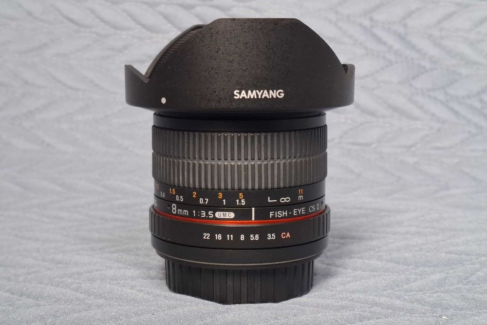 Objetiva Samyang 8mm f/3.5 HD Fisheye (como nova)