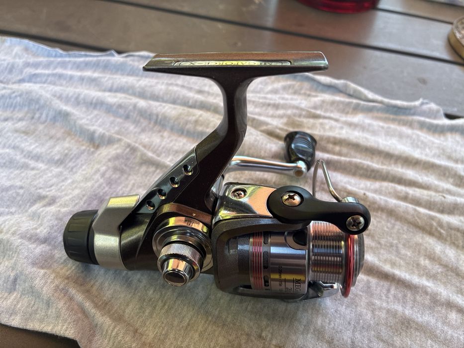 Daiwa MegaForce 2050x na czesci.