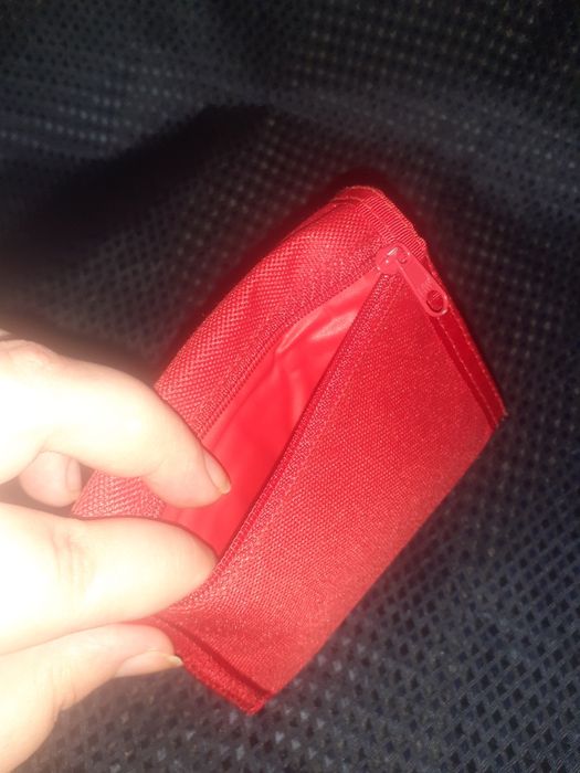 Винтажный колекционный красный тканевый кошелёк
