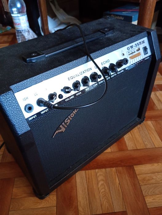 Комбо Усилитель Гитарный "IBANEZ"+ЭлектроГитара