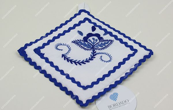 Artigos decorativos c/ bordado de Viana feito à mão - Genuínos