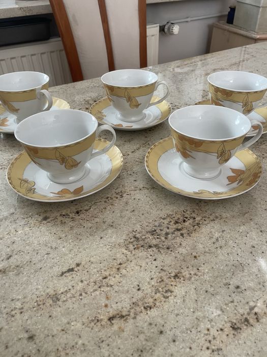 Komplet 5 filiżanek porcelanowych