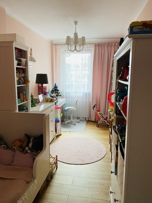 Przestronne mieszkanie w okolicy parku
