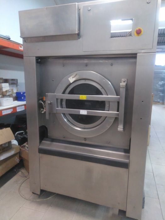 Embaladora de roupa vertical