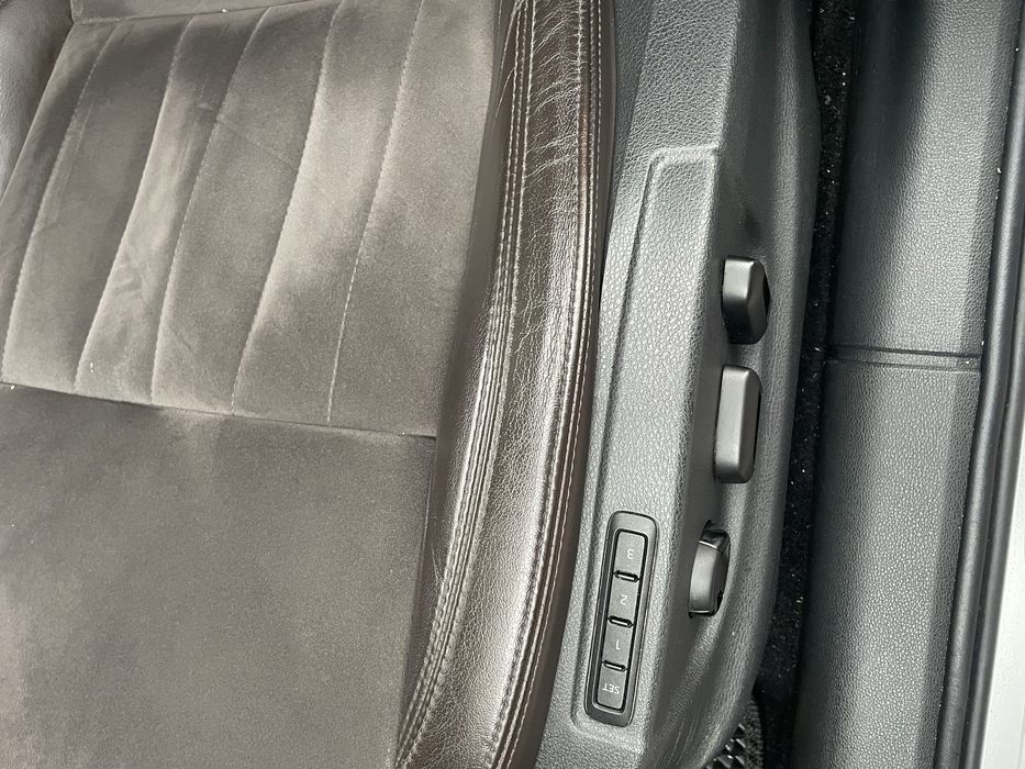 Laurin, 2.0tdi, 6 dsg.  4x4