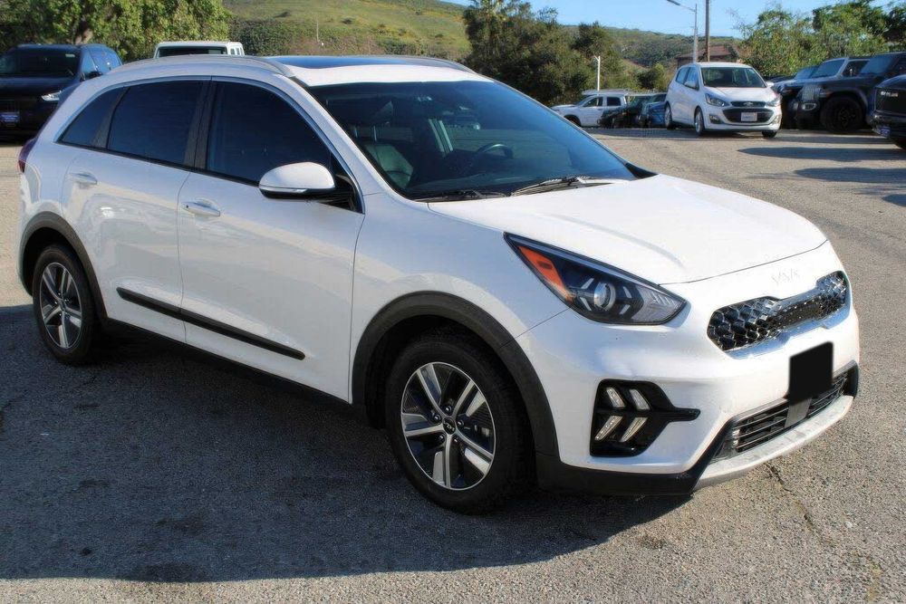 Kia Niro EX Premium      2022