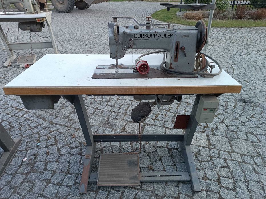 Maszyny do Szycia -potrójny transport