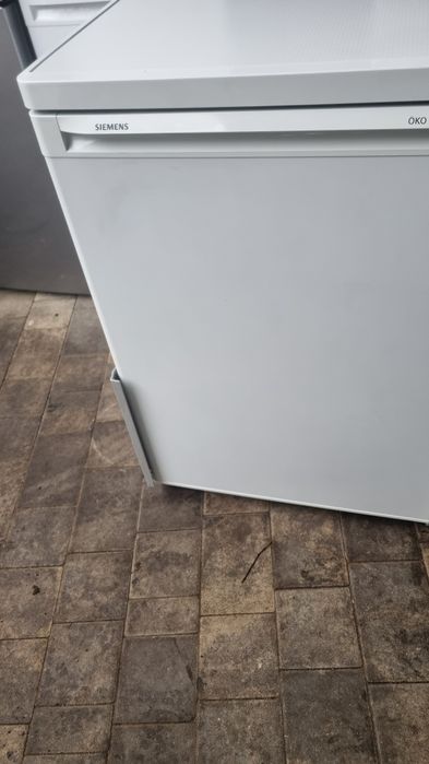 Mała lodówka chłodziarka Siemens
