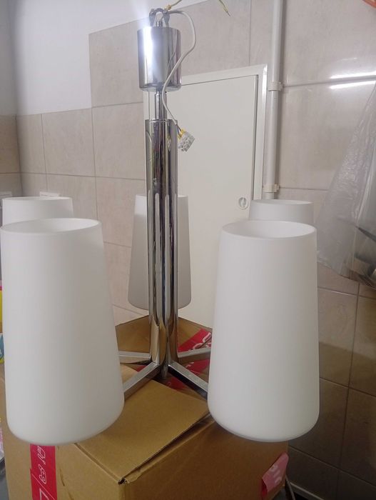 Zyrandol piecio lampowy