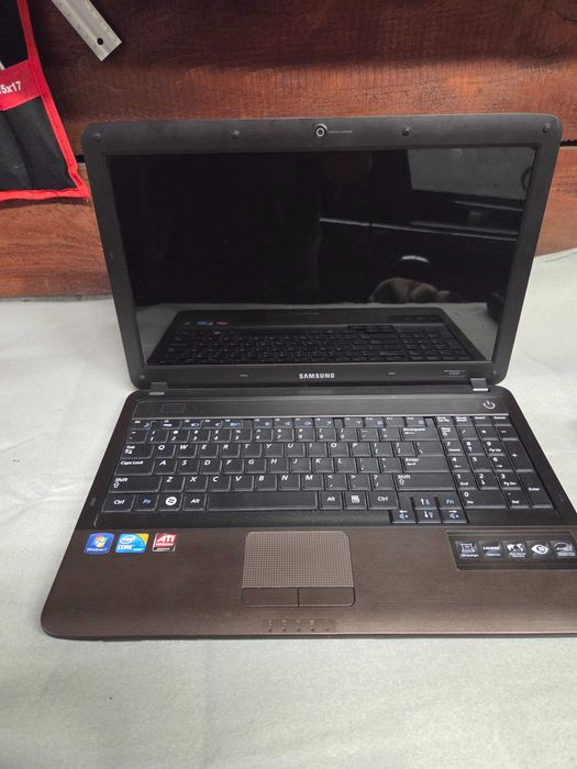 Laptop Samsung NP-R540 8GB RAM ATI