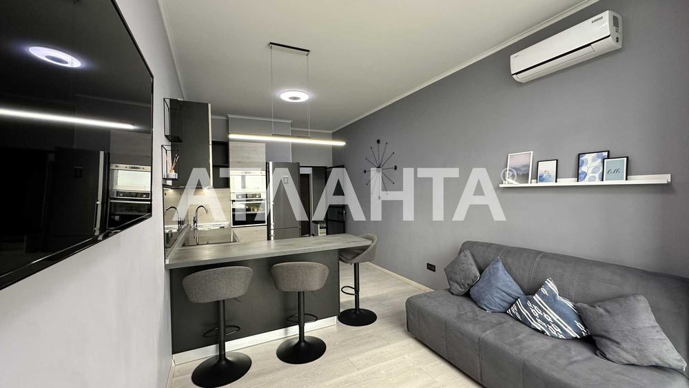 Apartment in Odesa, Vidrada - View 2