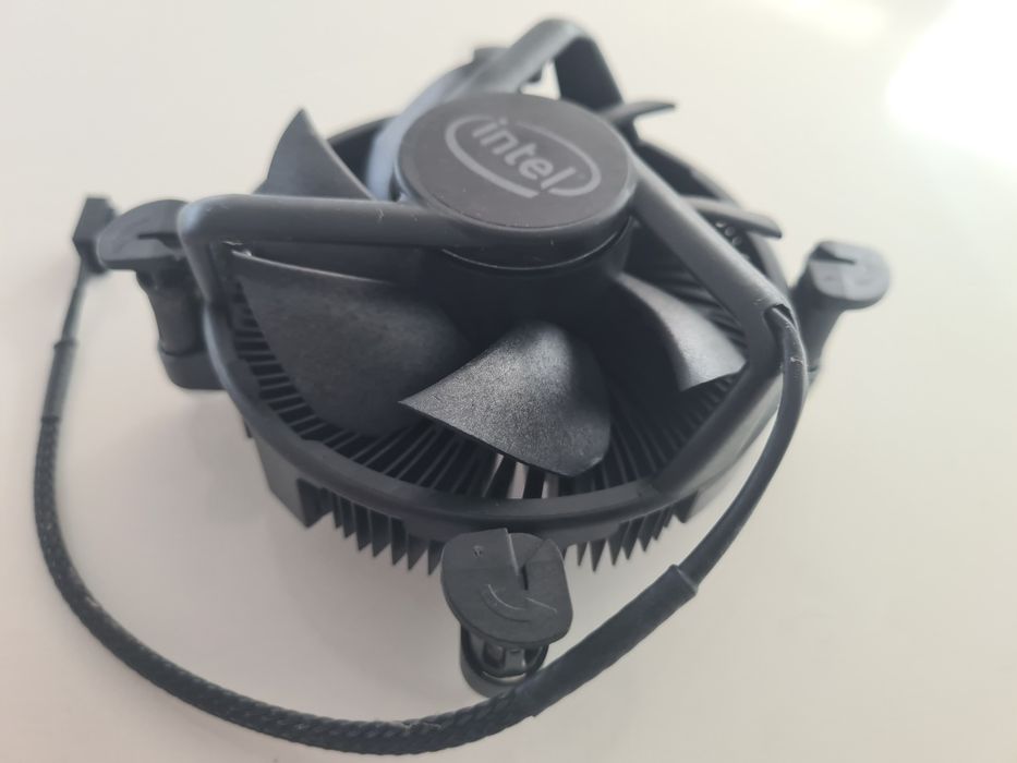 Intel cooler for socket 1200424541532361871361