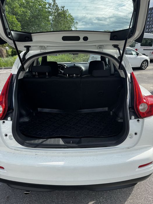 Nissan Juke (офіційний), куплений в автосалоні, один власник.