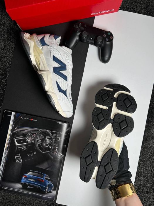 Чоловічі кросівки нью беланс New Balance 9060 White Navy [41,42,43,44,45]