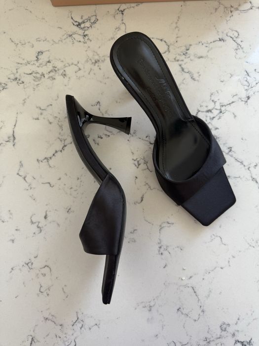 Мюли на каблуке черные атласные не zara