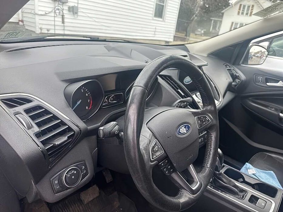 Ford Escape Titanium      2018