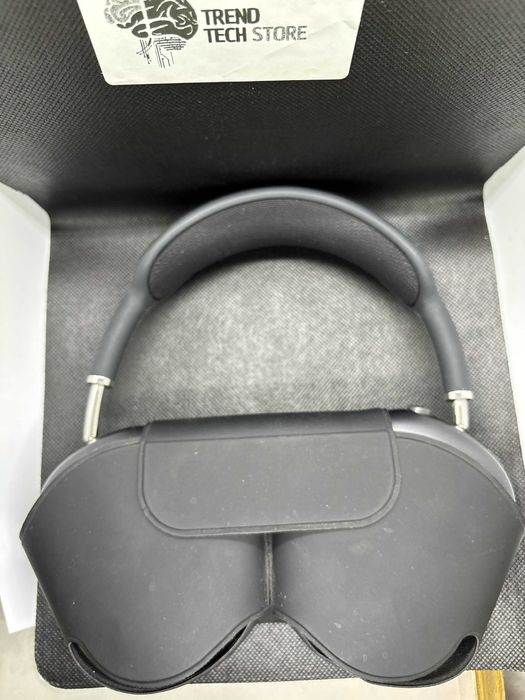 InPods Max-Active Noise Cancellation (ANC)64398502723841121