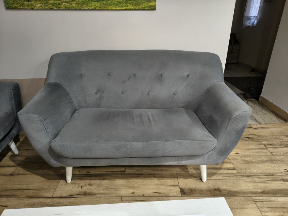 Sprzedam dwie kanapy