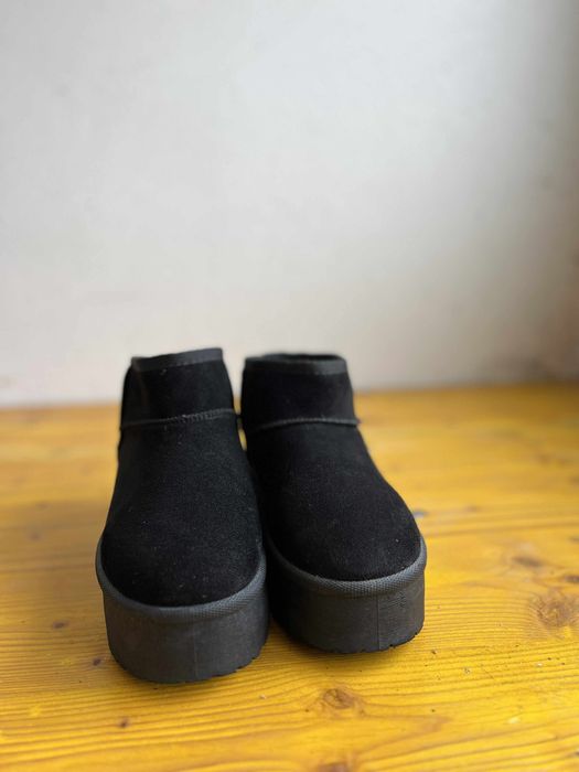 botas como novas usadas uma vez