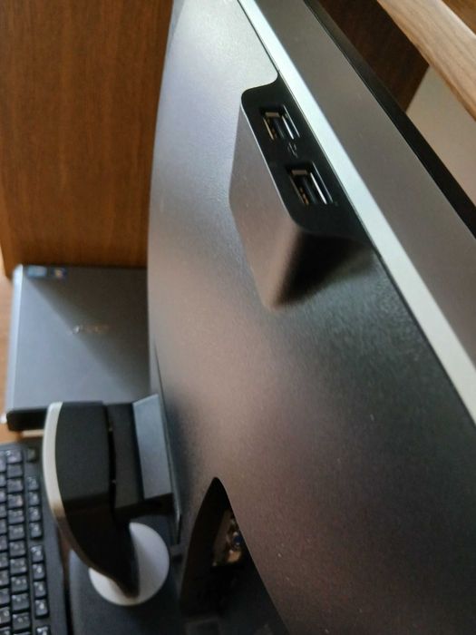 Монитор Dell u2412m