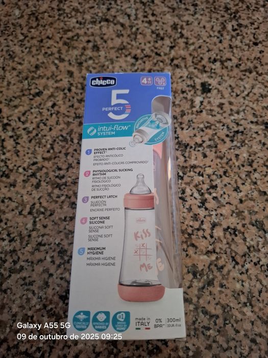 Vários artigos de bebé