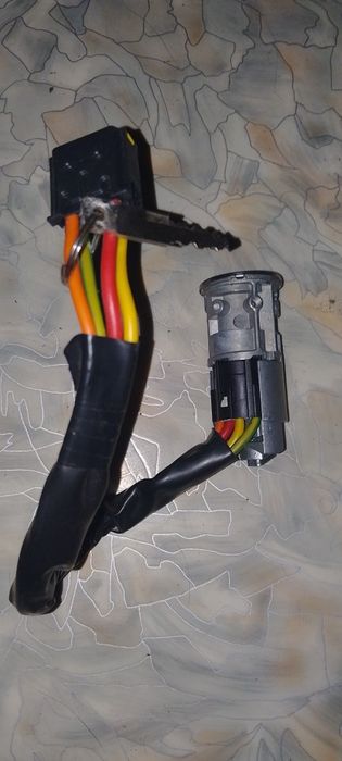 Логан замок зажигания