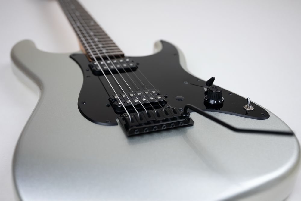 Fender Boxer Limited edition Stan IDEALNY