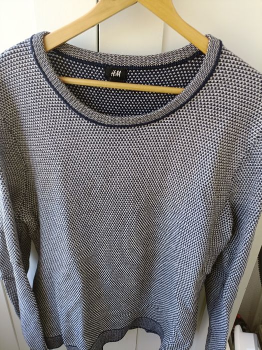 sweatshirt usado mas em bom estado.
Ja nao uso por isso esta a venda