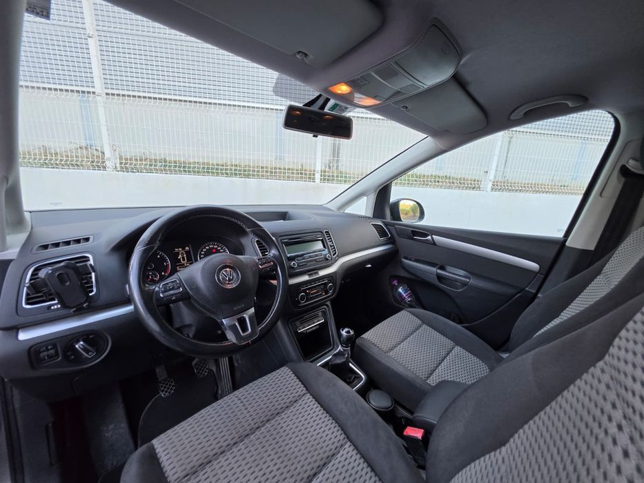 VW Sharan 2.0 TDI 7 Lugares — photo 5