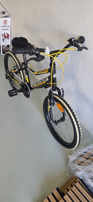 Bicicleta KROSS Racer 5.0 – Preto/amarelo NOVA