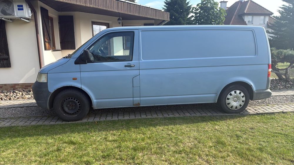 Volkswagen Transporter T5 2.5 TDI 2004