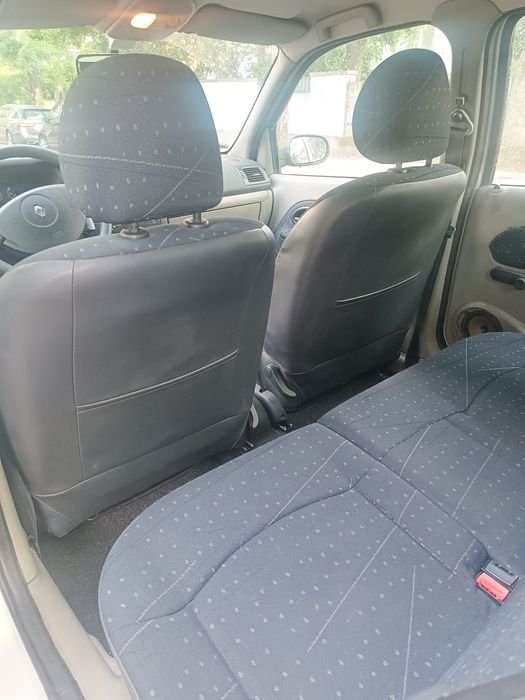 Renault Clio 2003