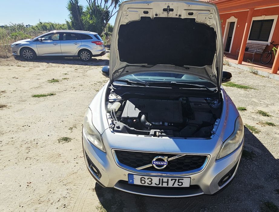 VOLVO C30  -  2010