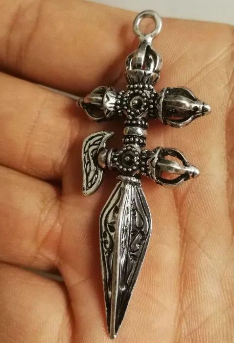 Amuletos pendente varja phurpe dorge tibetana tibete