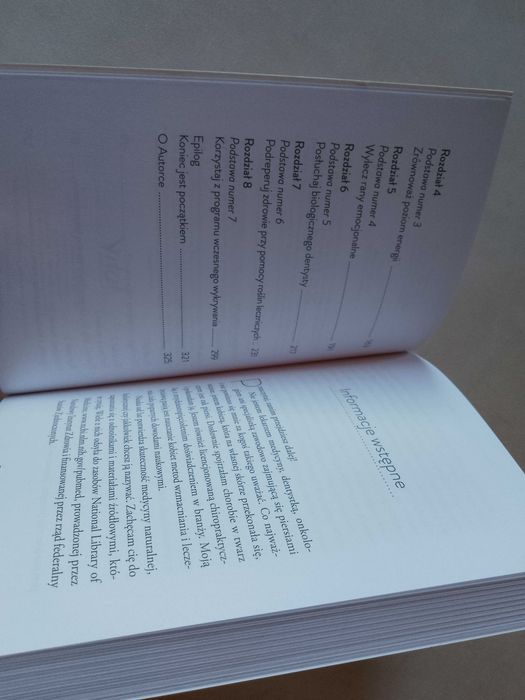 V. Desaulniers "7 podstawowych kroków do pokonania raka piersi" 2018