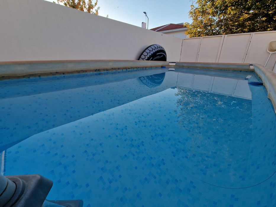 Piscina + bomba de filtro de areia