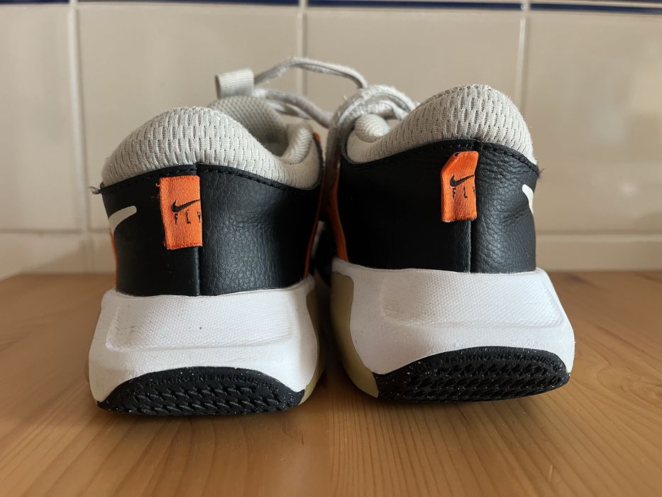 Ténis de Basquetebol Nike