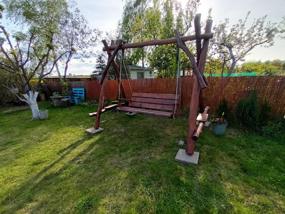 Huśtawka dębowa z bali