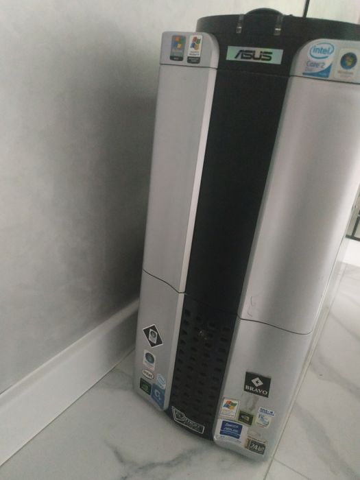 Корпус для компьютера.Хорошый металл.С Тюнингом.Датчики температур.