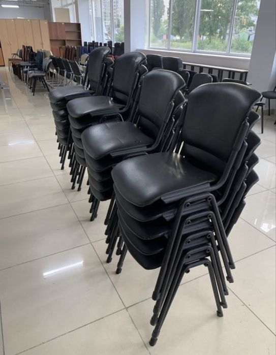 РАСПРОДАЖА офисных кресел, конференц-кресел и стульев