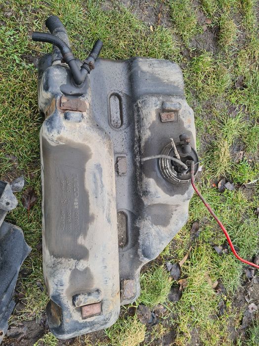 Zbiornik paliwa Bak Iveco OE 2.3 hpi 504.148.705