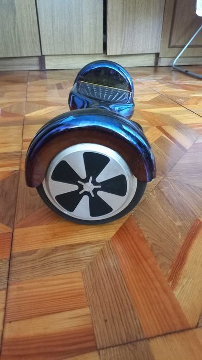 Гіроборд із зарядним пристроєм