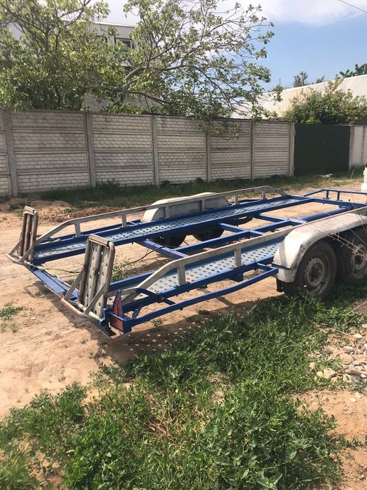 Лафет двухостный, с тормазами наката