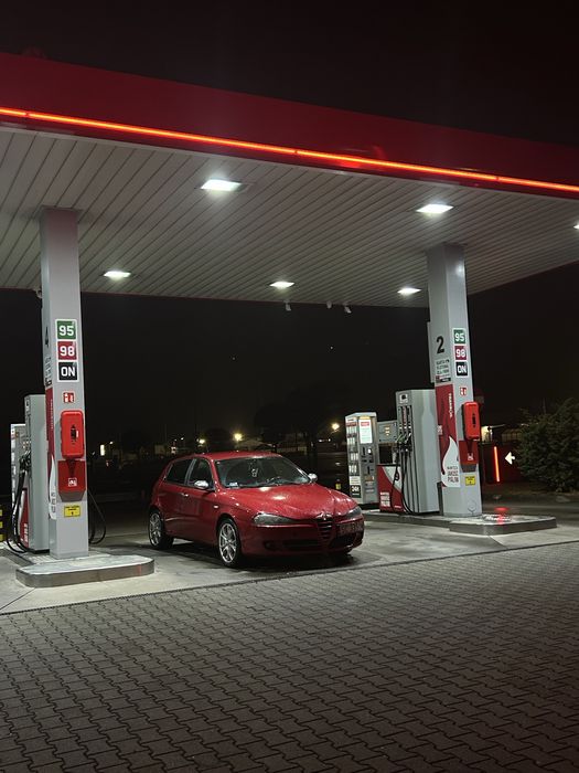 Alfa Romeo 147