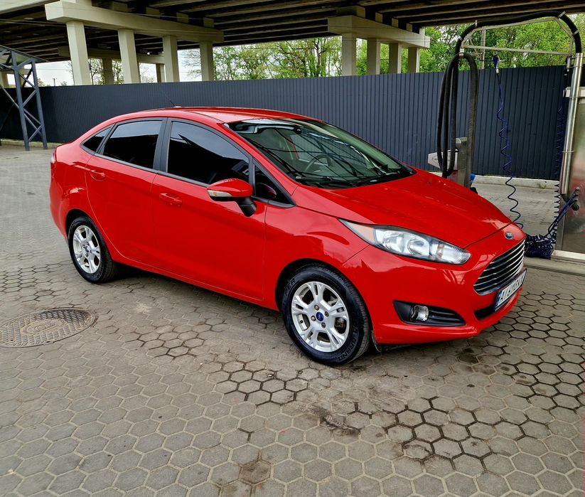 Двигун 1.6 бензин. Автомат